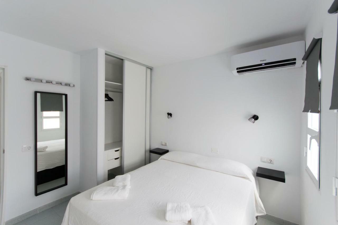 Bungalow With Terrace Near The Beach San Bartolomé 외부 사진
